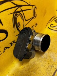 PRZEPUSTNICA LR RANGE ROVER EVOQUE II L551