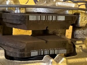 NOWY LEWY ZACISK HAMULCOWY KLOCKI FORD KUGA MK3