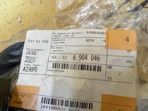 OSŁONA ZAŚLEPKA ŻARÓWKI ŚWIATEŁ REFLEKTORA KSENONOWEGO BMW 5 E39 NOWA OEM