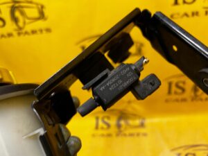 ZBIORNIK WSPOMAGANIA STELAŻ CZUJNIK JAGUAR XJ X351