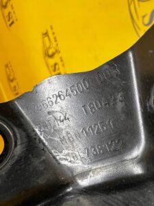 MOCOWANIE WSPORNIK PASA PRZÓD LEWY MERCEDES C-KLASA W206