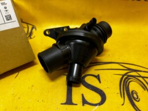 TERMOSTAT BMW F30 F10 NOWY OEM