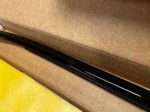 LISTWA ZGARNIAJĄCA DRZWI PRZÓD PRAWA PRAWY SHADOW-LINE BMW X5 F15 NOWA OEM