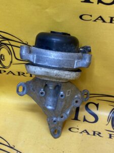 ŁAPA PODUSZKA SILNIKA AUDI A8 D5 4N0 3.0 TDI LEWA