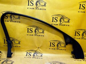 RAMKA OSŁONA DRZWI LEWY PRZÓD JAGUAR XJ X351