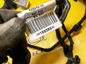 WIĄZKA INSTALACJA OKABLOWANIE DRZWI TYŁ PRAWY PEUGEOT 3008 II