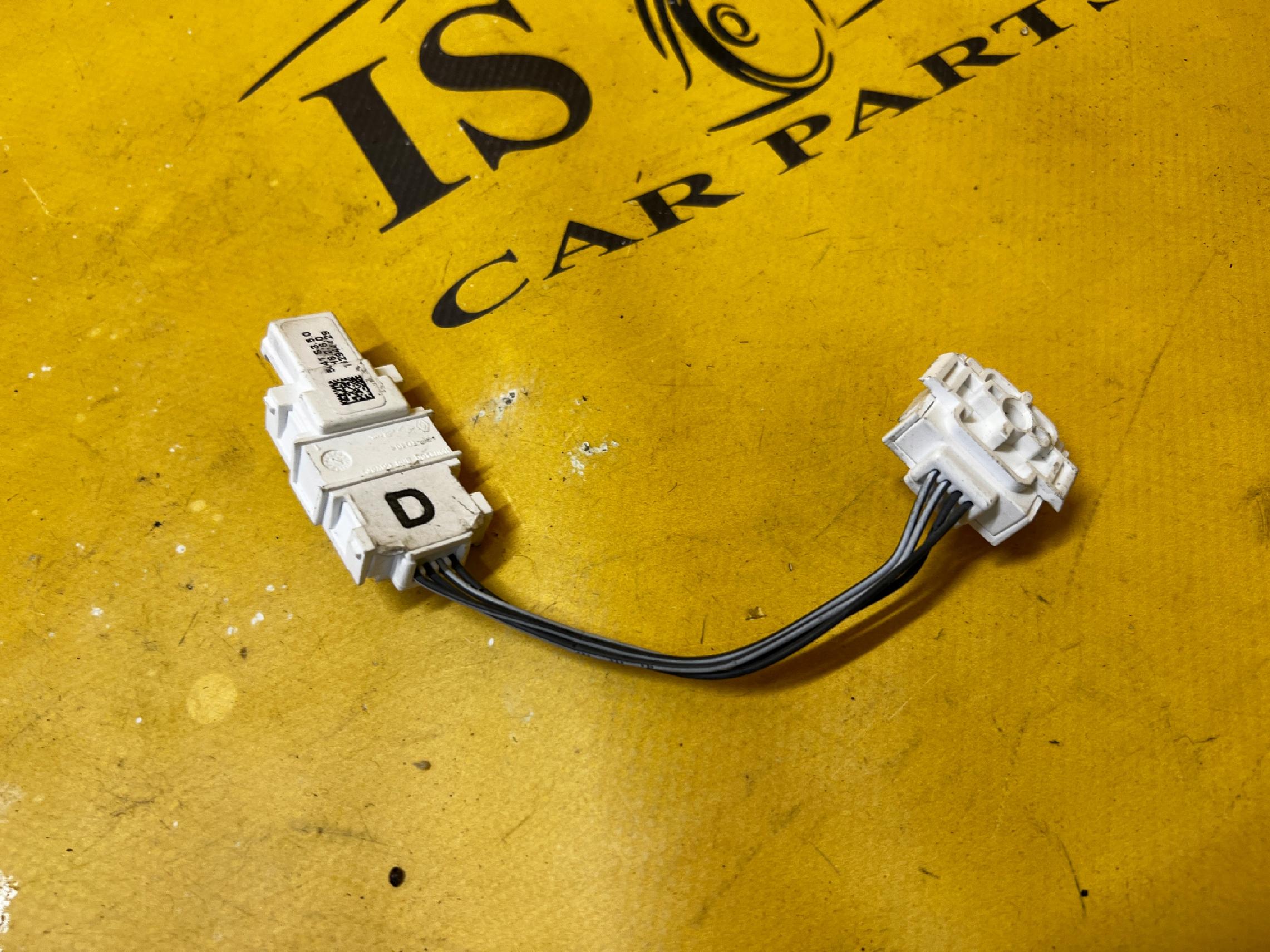 MODUŁ CZUJNIK LED RENAULT MEGANE IV