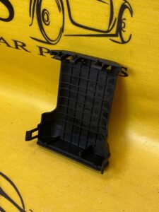 OSŁONA POKRYWA BEZPIECZNIKÓW PORSCHE 987 CAYMAN