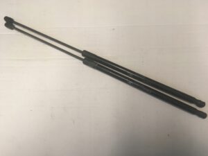 SIŁOWNIK BAGAŻNIKA PRAWY C4 PICASSO II 9806879080