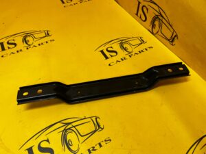 UCHWYT WSPORNIK UKŁADU WYDECHOWEGO WYDECHU RANGE ROVER VELAR L560