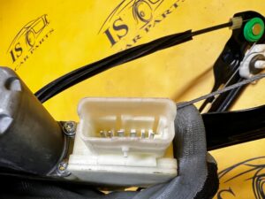 MECHANIZM PODNOŚNIK SZYBY DRZWI PRZÓD PRAWY CITROEN C4 PICASSO II