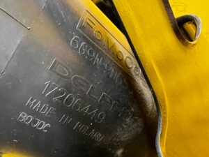 FILTR WĘGLOWY STELAŻ MOCOWANIE RANGE ROVER VELAR L560 2.0i BENZYNA