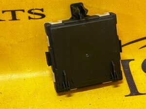 PRAWY MODUŁ STEROWNIK DRZWI MERCEDES E KLASA W213