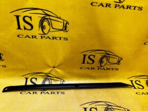 ROZPÓRKA PRZEDNIA LEWA BMW E81 51617167643