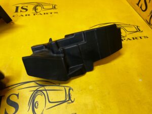 DEFLEKTOR KIEROWNICA POWIETRZA LEWA LEWY LAND ROVER DISCOVERY 5 V L462