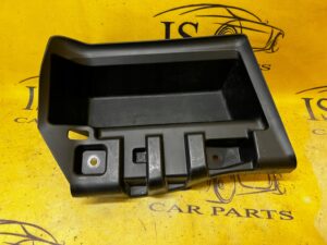 SCHOWEK WNĘKA BAGAŻNIKA PRAWY BMW 5 G30