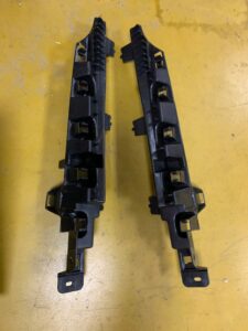 WSPORNIK MOCOWANIE STELAŻ CITROEN PEUGEOT 5008 II