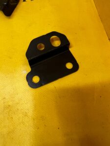 WSPORNIK BLACHA MOCOWANIE PASA PRZÓD LAND ROVER DISCOVERY 5 V L462
