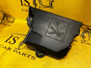 OBUDOWA SKRZYNKA BEZPIECZNIKÓW DACIA SANDERO III 2023R