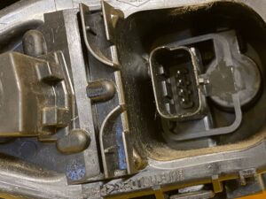 PRAWA LAMPA TYŁ RENAULT CLIO IV HB PRZEDLIFT