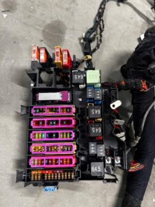 WIĄZKA PRZEWODÓW KABINY AUDI A8 D4