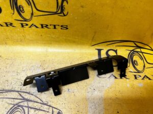 MOCOWANIE UCHWYT WSPORNIK LEWY PORSCHE CAYENNE COUPE 9Y3 9Y0