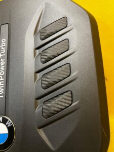 OSŁONA POKRYWA SILNIKA GÓRNA TWINPOWER TURBO BMW 5 G30 518d 520d