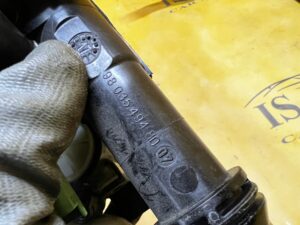 OBUDOWA TERMOSTATU TERMOSTAT CITROEN PEUGEOT 1.6 BLUE HDI