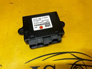 MODUŁ STEROWNIK DRZWI PASAZERA PRZÓD PRAWY FORD FIESTA MK8