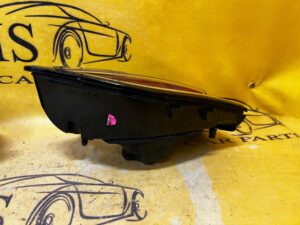 LAMPA TYLNA W KLAPĘ PRAWA FORD ESCAPE MK4