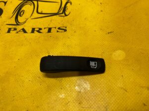 CIĘGNO RĄCZKA DŹWIGNIA KLAPKI WLEWU PALIWA DACIA JOGGER SANDERO II