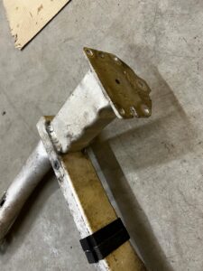 BELKA POD CHŁODNICE KŁY STREFY PEUGEOT 508 I LIFT