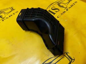 RURA DOLOT POWIETRZA LEWY RANGE ROVER VELAR L560