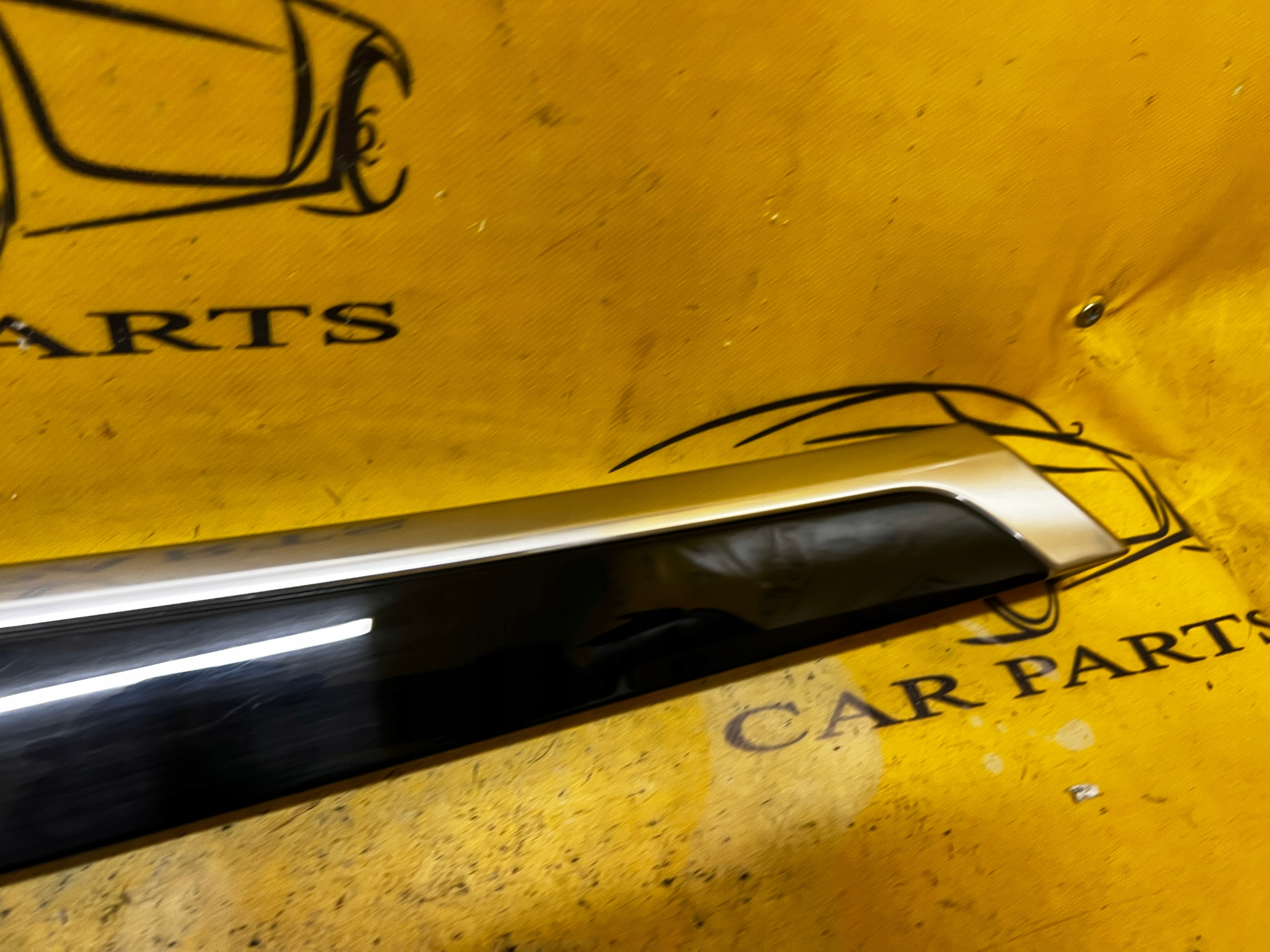 LISTWA DEKOR DRZWI LEWY TYŁ PORSCHE PANAMERA 970 I LIFT