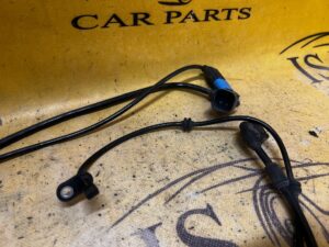 WIĄZKA CZUJNIK ABS LEWY TYŁ MERCEDES W176 W117 W246