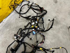 INSTALACJA ELEKTRYCZNA WIĄZKA GŁÓWNA WNĘTRZA LEWA TESLA MODEL 3 PRZEDLIFT