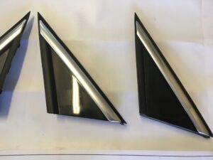 TRÓJKĄT BŁOTNIKA LEWY PEUGEOT 3008 T84 96842433XY