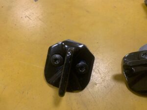 RYGIEL ZAMKA DRZWI FORD S-MAX MK2