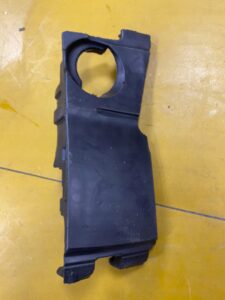 OSŁONA WYGŁUSZENIE KOMORY SILNIKA JAGUAR XF X260 RANGE ROVER VELAR L560