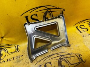 WSPORNIK UCHWYT MOCOWANIE PODWOZIA BMW F40