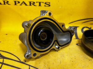 POMPA POMPKA WODY FORD ESCAPE MK4 1.5 EB