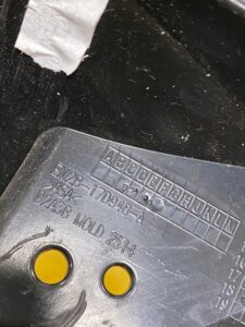 MOCOWANIE ŚLIZG ZDERZAKA PRAWY TYŁ FORD S-MAX MK2