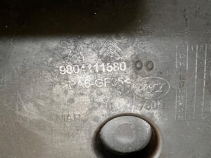 OSŁONA OBUDOWA ROZRZĄDU PEUGEOT CITROEN 1.6 HDI