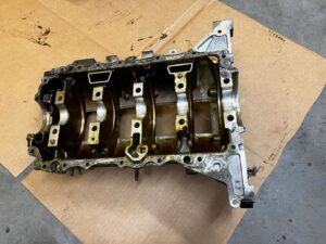 PODPORY WAŁU PÓŁBLOK SILNIKA CITROEN PEUGEOT 1.6 THP MINI 1.6i 5G01 10FJCC