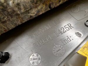 OSŁONA PROGU SŁUPKA LEWA RENAULT ZOE I Z.E.