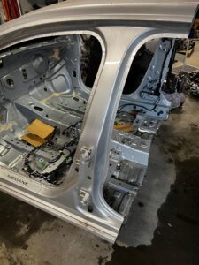 ĆWIARTKA PODŁUŻNICA PRÓG FARTUCH LEWA RENAULT MEGANE IV HB TED69