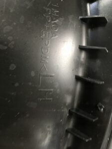 LEWA OSŁONA USZCZELKA LISTWA BŁOTNIKA INFINITI Q70