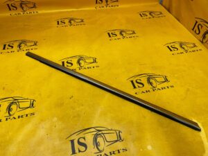 USZCZELKA LISTWA ZGARNIAJĄCA SZYBY PRZÓD LEWY CHROM CITROEN C4 PICASSO II