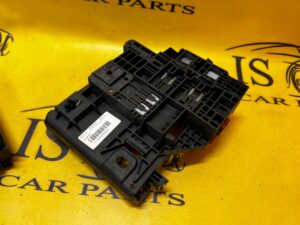 FORD KUGA MK3 PUSZKA SKRZYNKA BEZPIECZNIKÓW KMPLTN