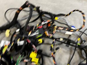 WIĄZKA INSTALACJA WNĘTRZA KABINY PEUGEOT 308 II T9